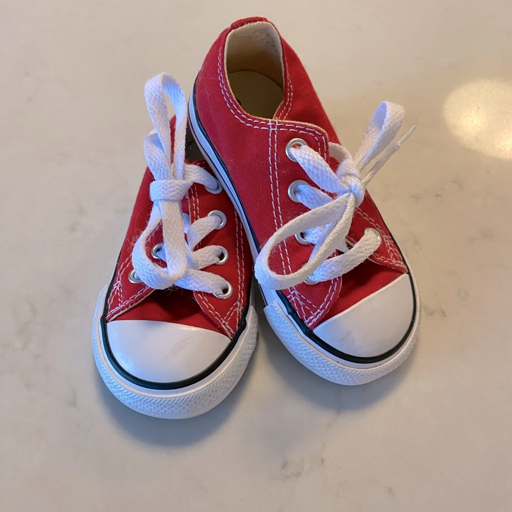 worn once on Halloween, size 5 toddler converse